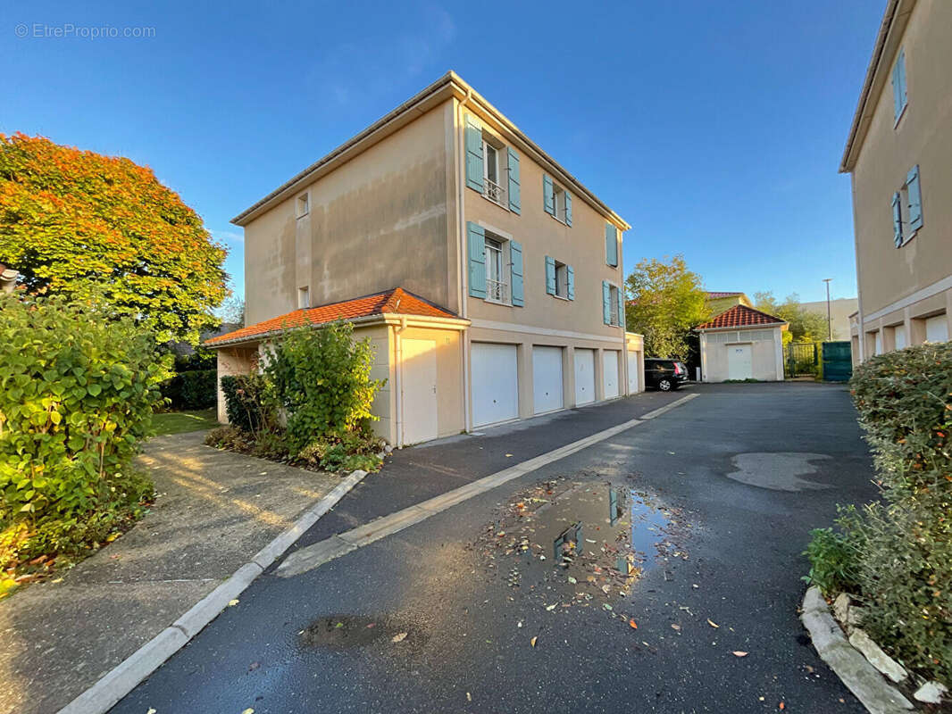 Appartement à MARGENCY