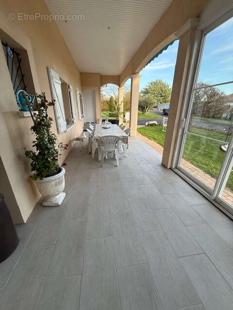 Maison à SAINT-AULAYE