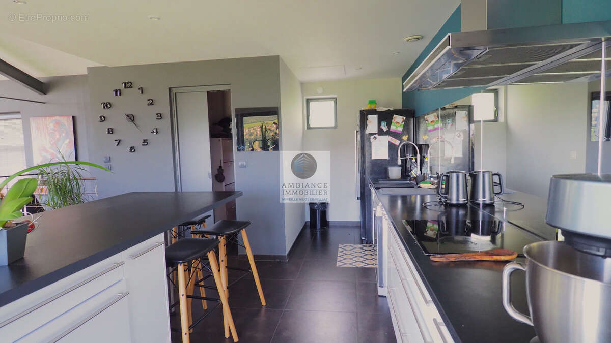 Maison à SAINT-PERAY