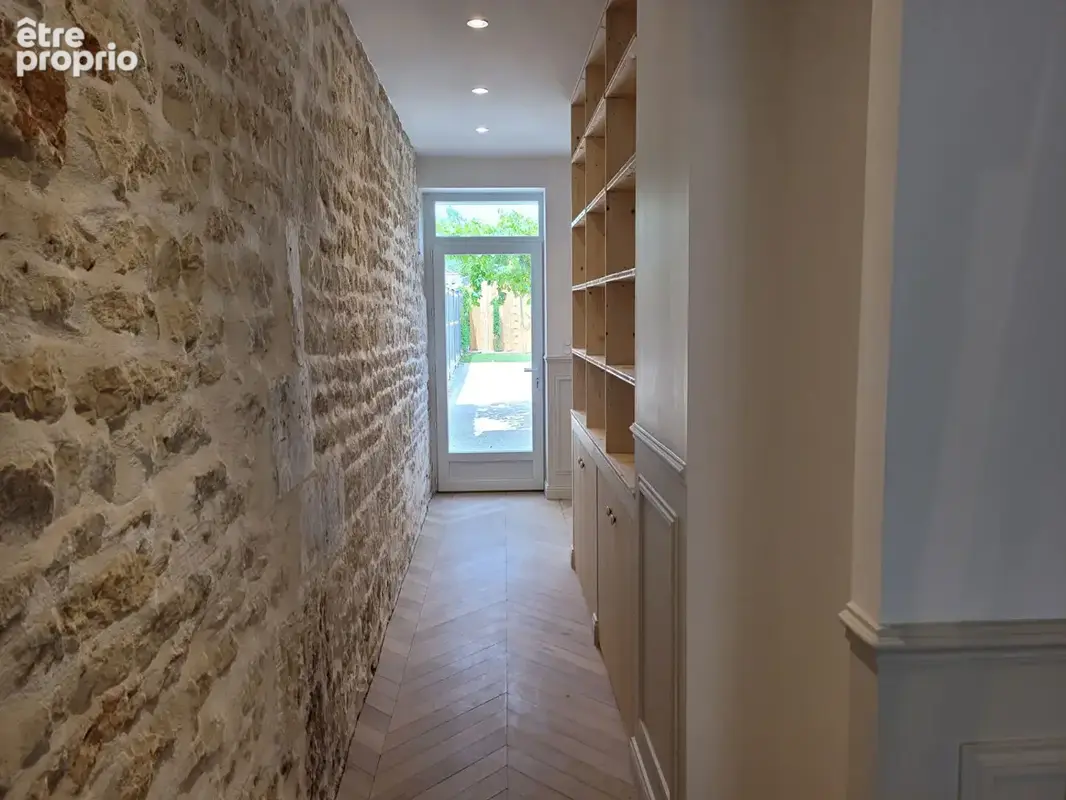 Rochefort secteur calme maison de 112 m² de type 4 - 2 salles d'eau - jardin intime - photo 4