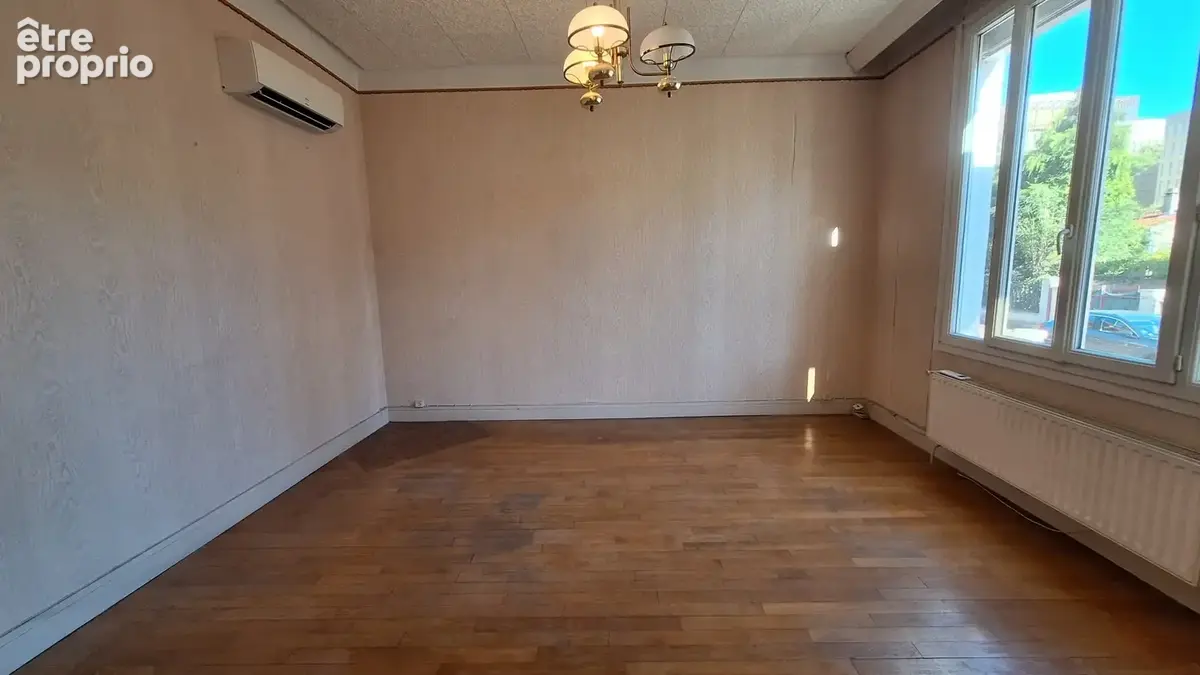 Maison 4 pièces 81 m² à vendre à Villejuif (94800) - photo 2