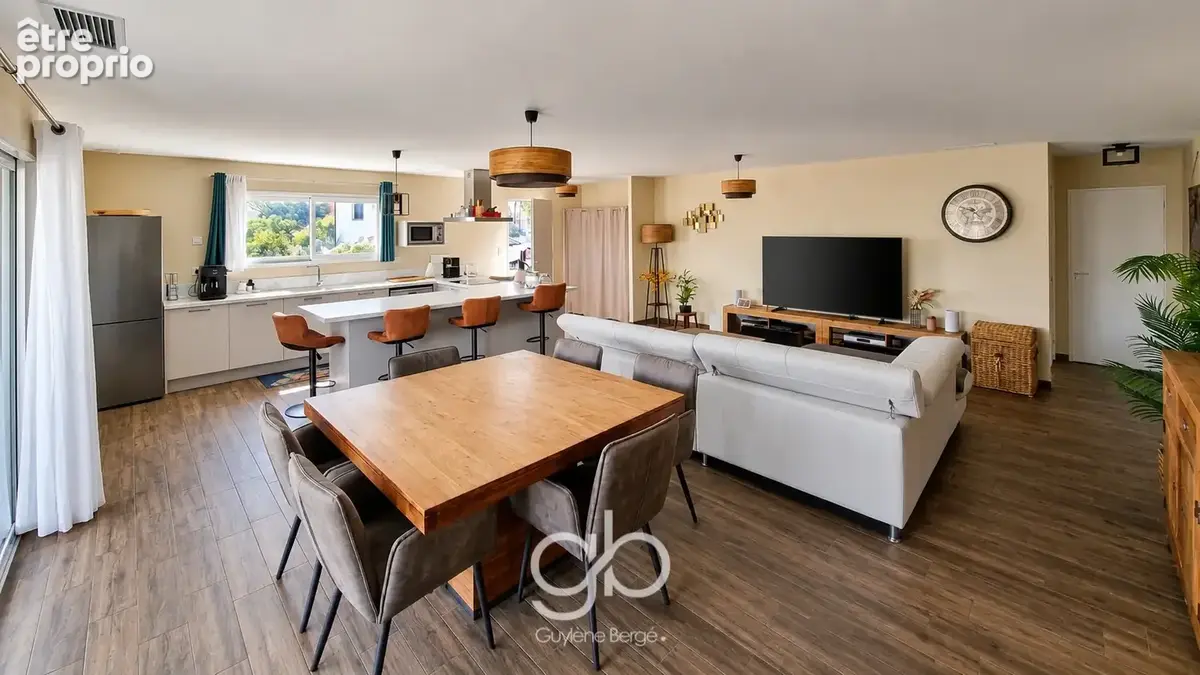 Maison t4  sommieres 30250  plain pied 103 m2  3 chambres  terrain 450 m2  garage  dpe a - photo 3