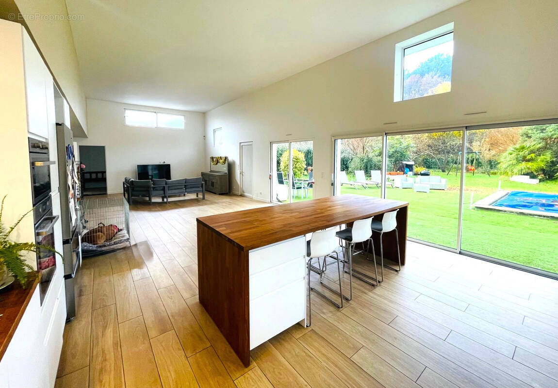 Maison à BENESSE-MAREMNE