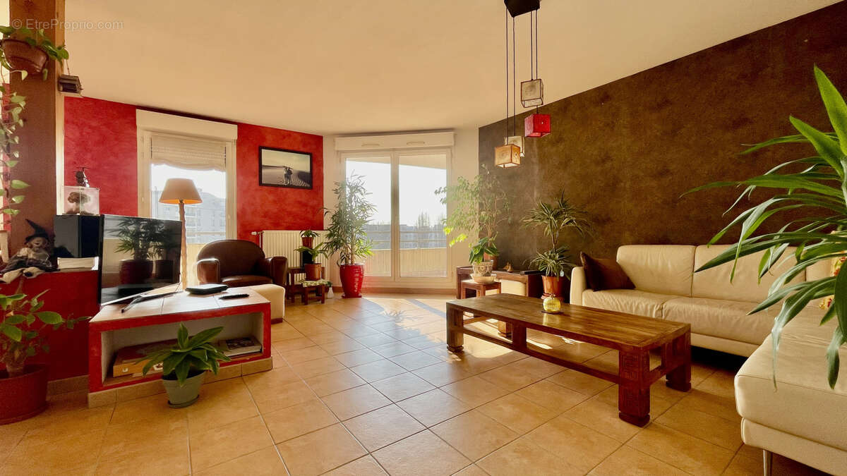 Appartement à VILLEURBANNE