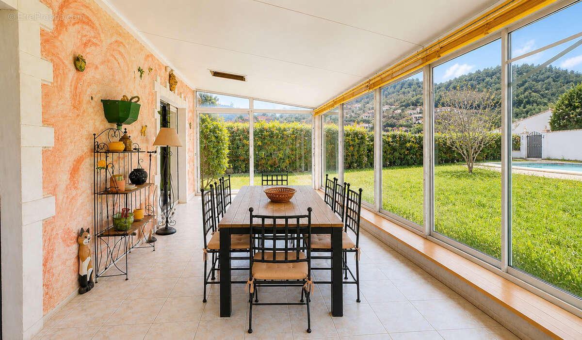 Maison à LA DESTROUSSE