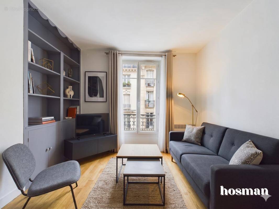 Appartement à PARIS-10E