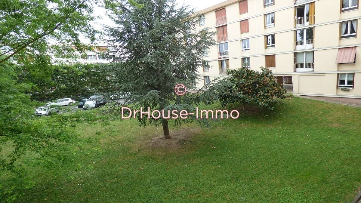 Appartement à CHAMPIGNY-SUR-MARNE