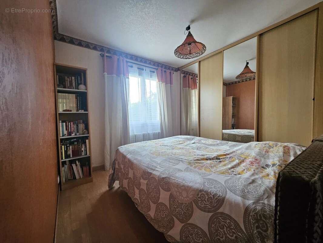 GRAVIGNY - Maison au Calme Proche Commodités et N154 - photo 10