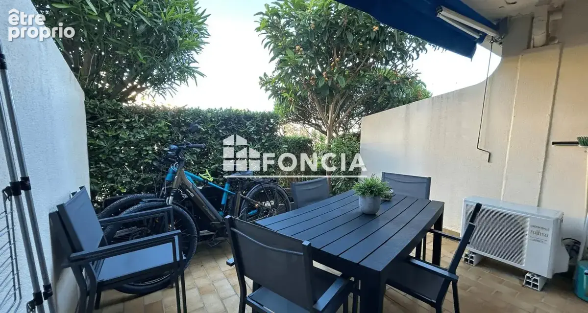 Port camargue - plage nord - studio de 30.5 m2 avec terrasse 10 m2 cote jardin et port - photo 3