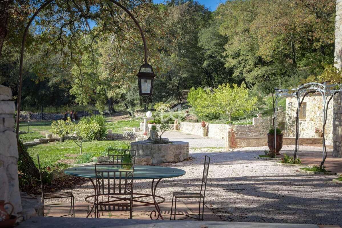 Maison à LE THORONET