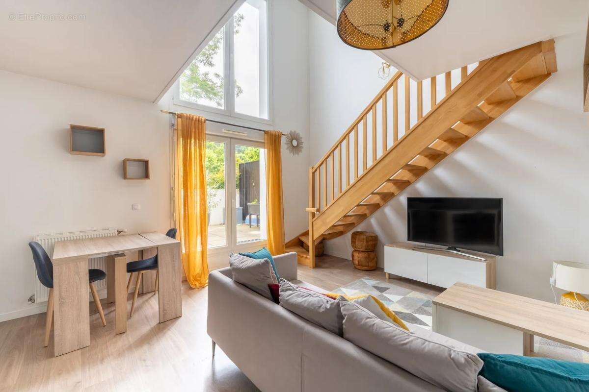 Appartement à POISSY