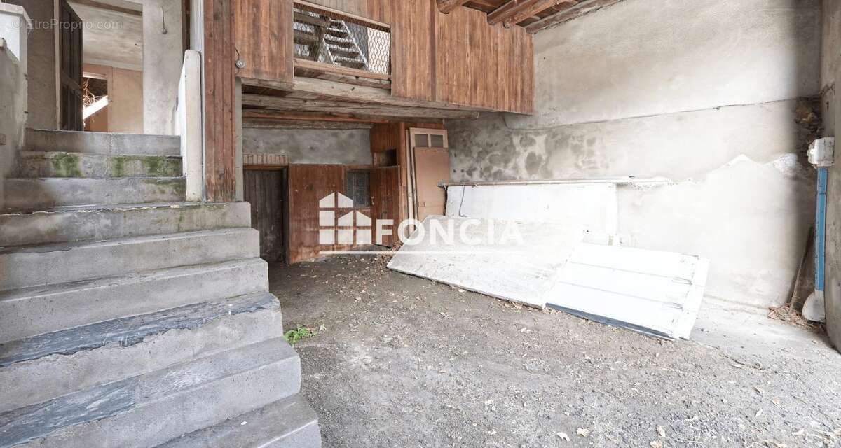 Maison à LA ROCHETTE