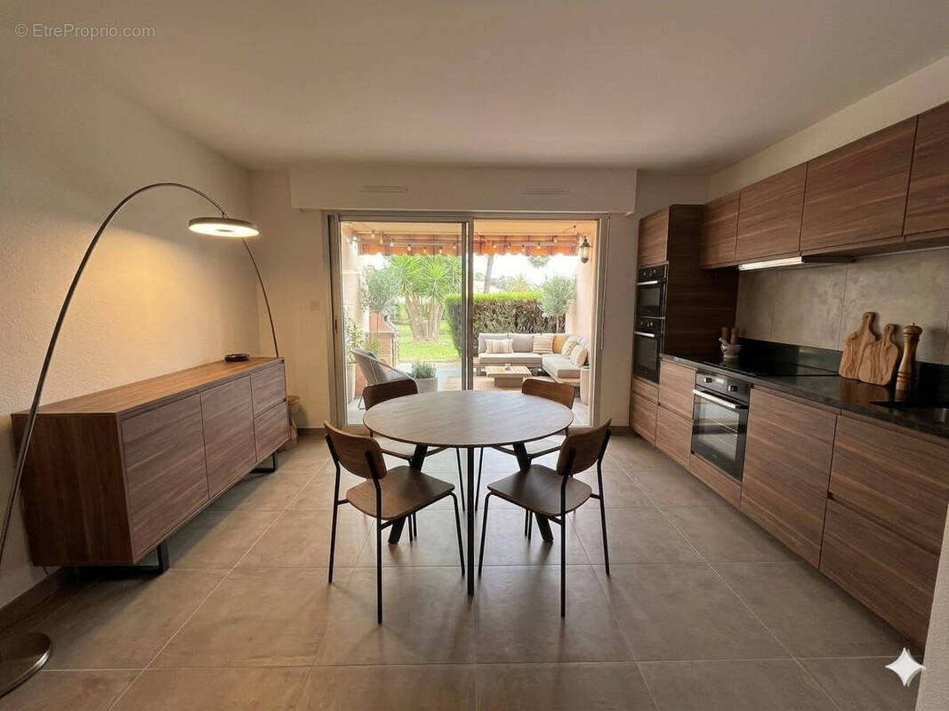 Appartement à LE PRADET