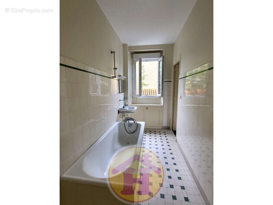 Maison à SAINT-JUNIEN