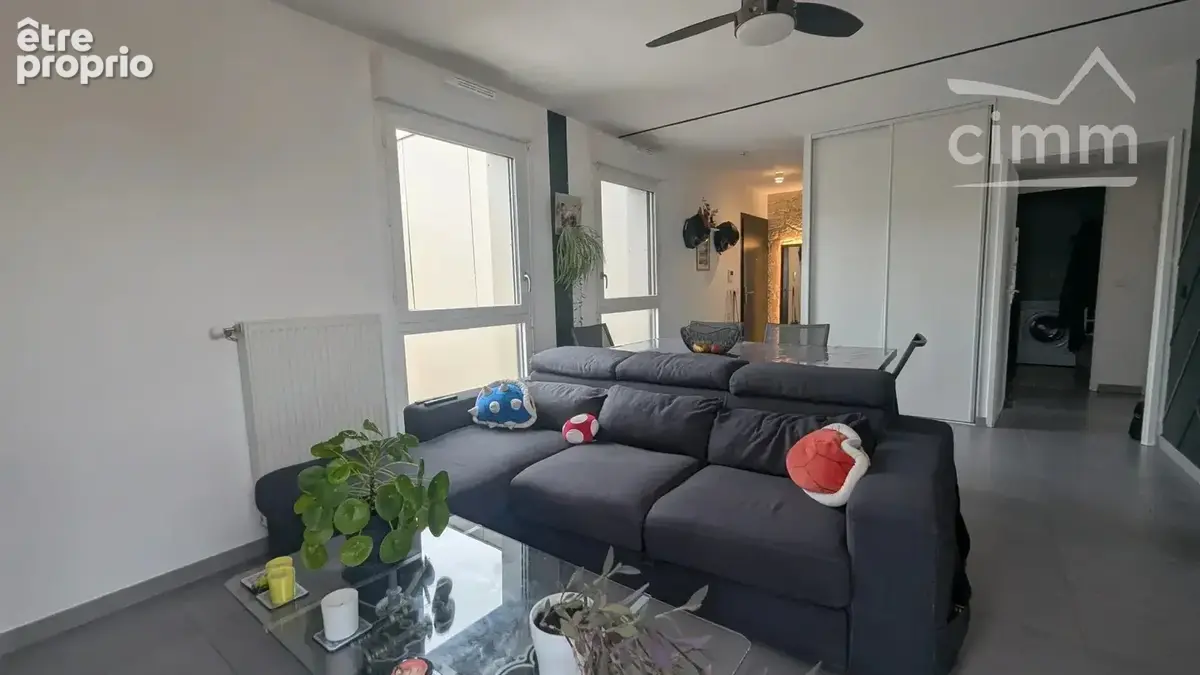 Superbe T3 moderne avec terrasse et garage à Villeurbanne - photo 4
