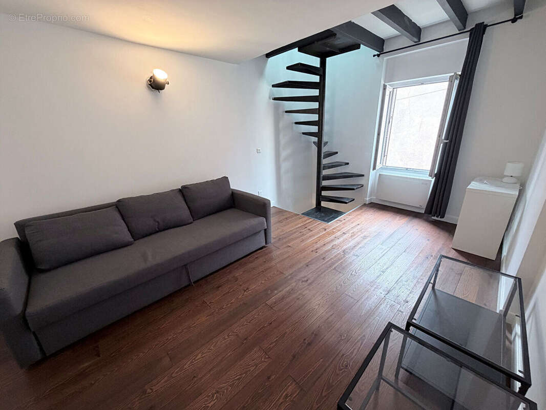 Appartement à CHAMPIGNY-SUR-MARNE