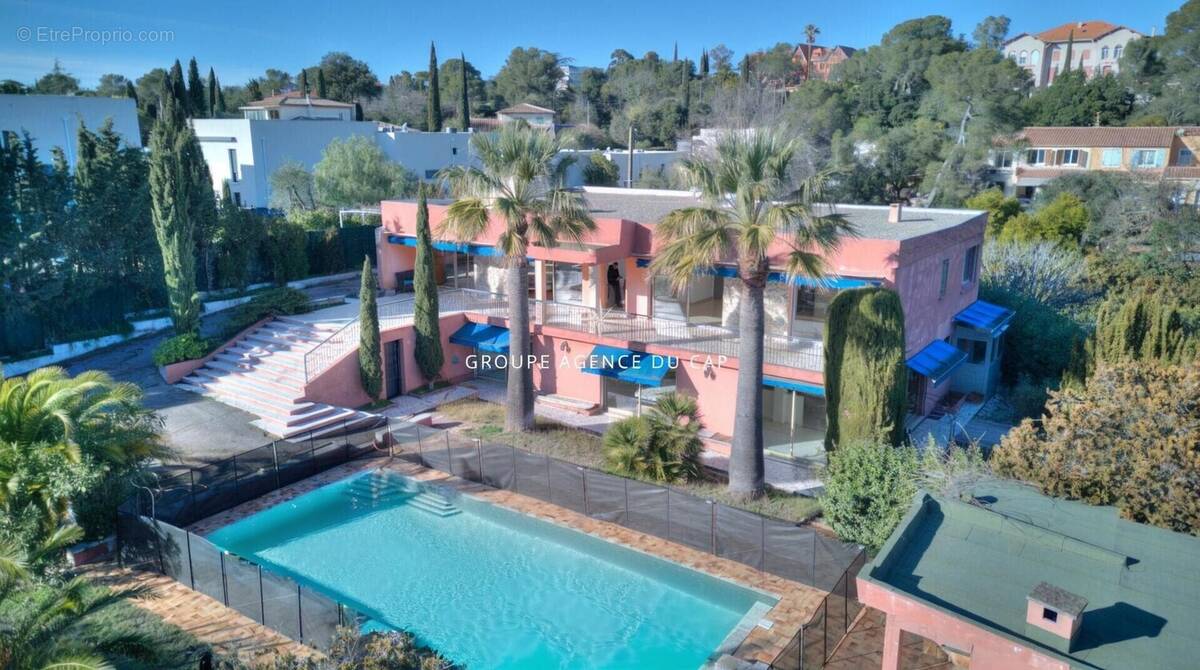 Maison à SAINT-RAPHAEL