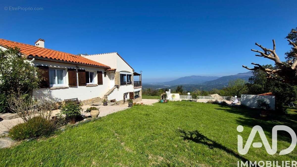 Maison 198 m² à Montbolo  - photo 4