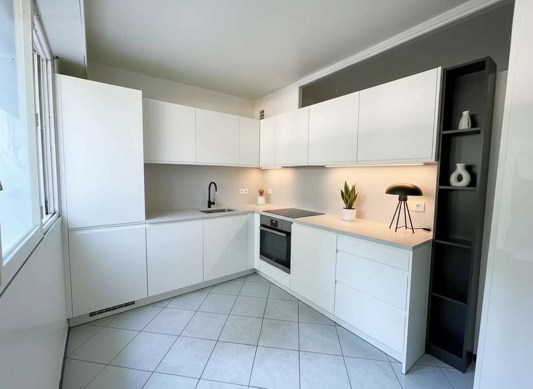 Grand studio dans un bel environnement - parking - photo 6