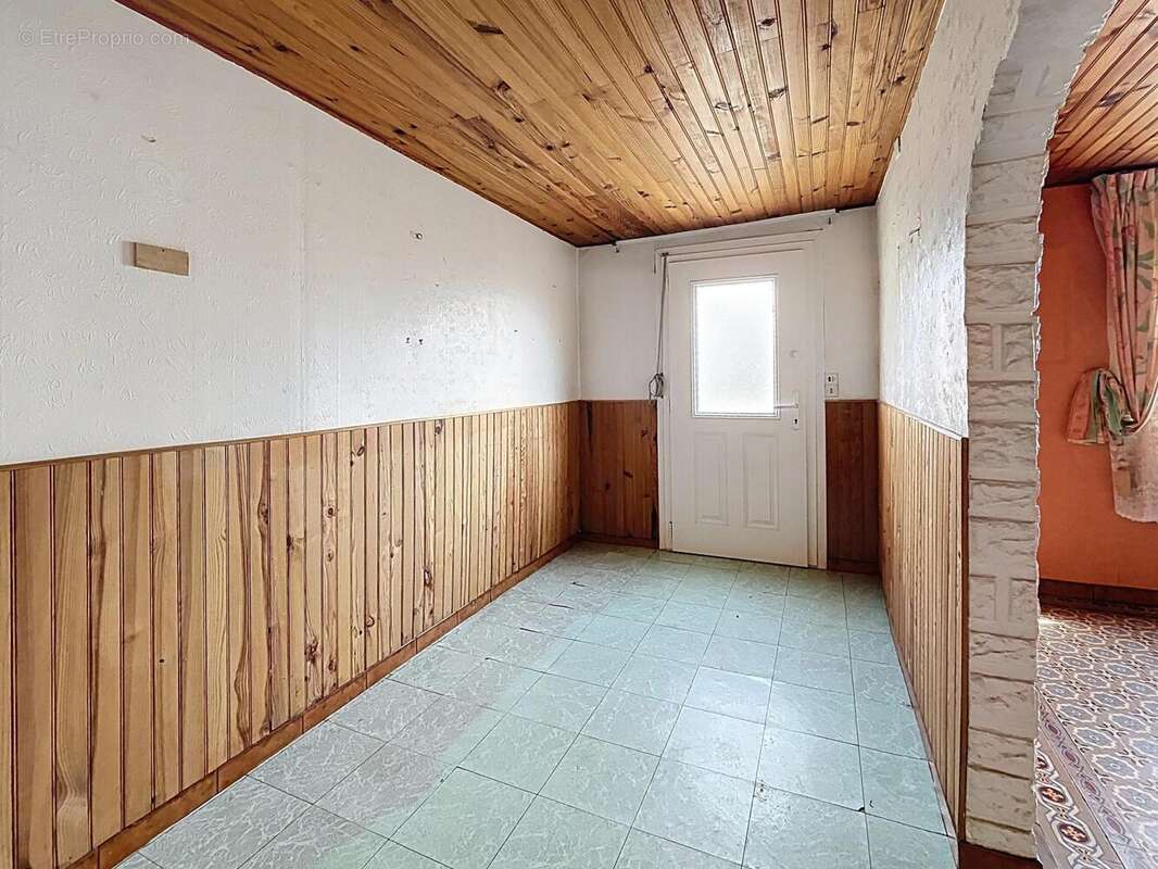 Photo 7 - Maison à LAUNOIS-SUR-VENCE