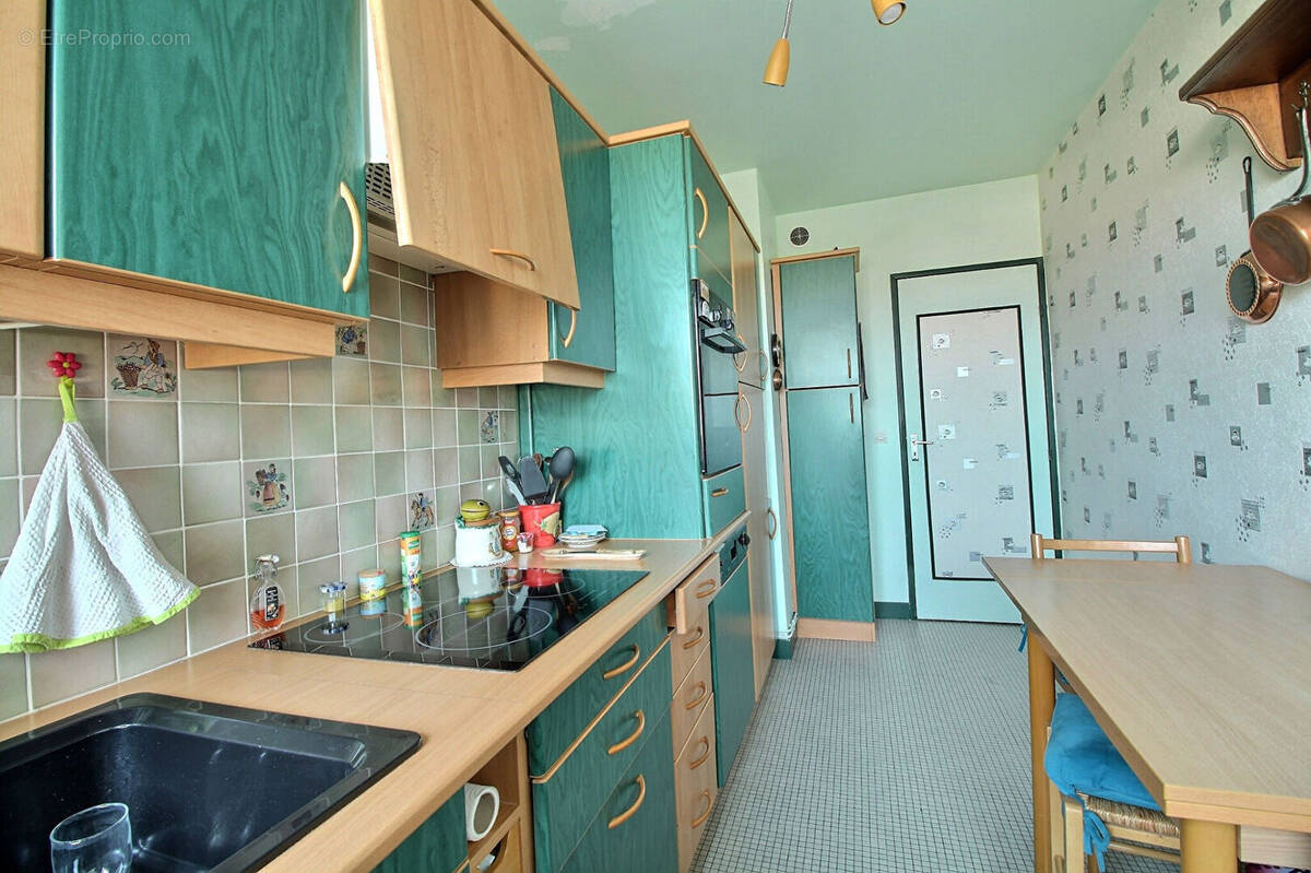 Appartement à COLOMBES