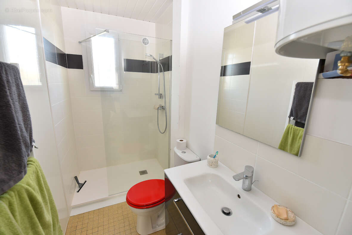 Appartement à SAINT-MEEN-LE-GRAND