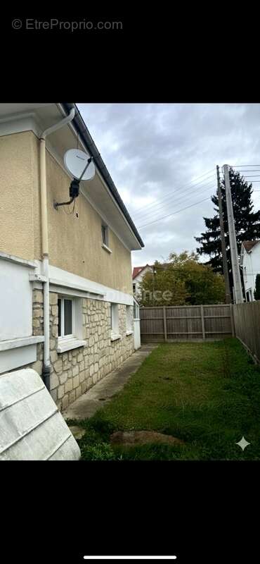 Maison à SOISY-SOUS-MONTMORENCY