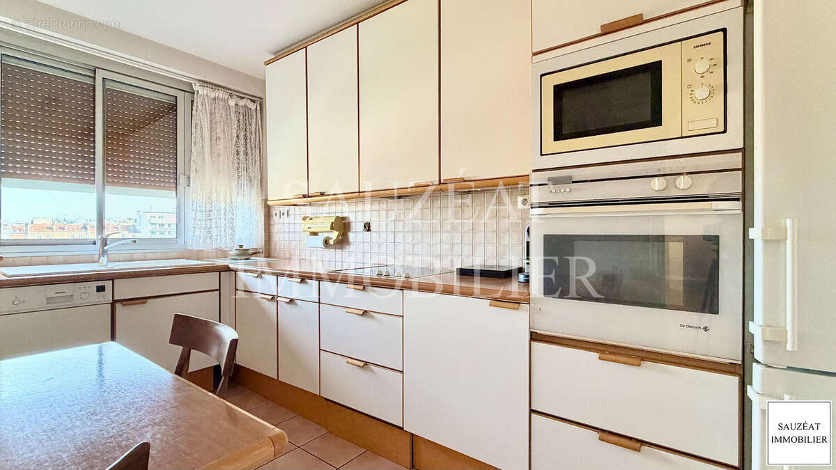 Appartement à MONTROUGE