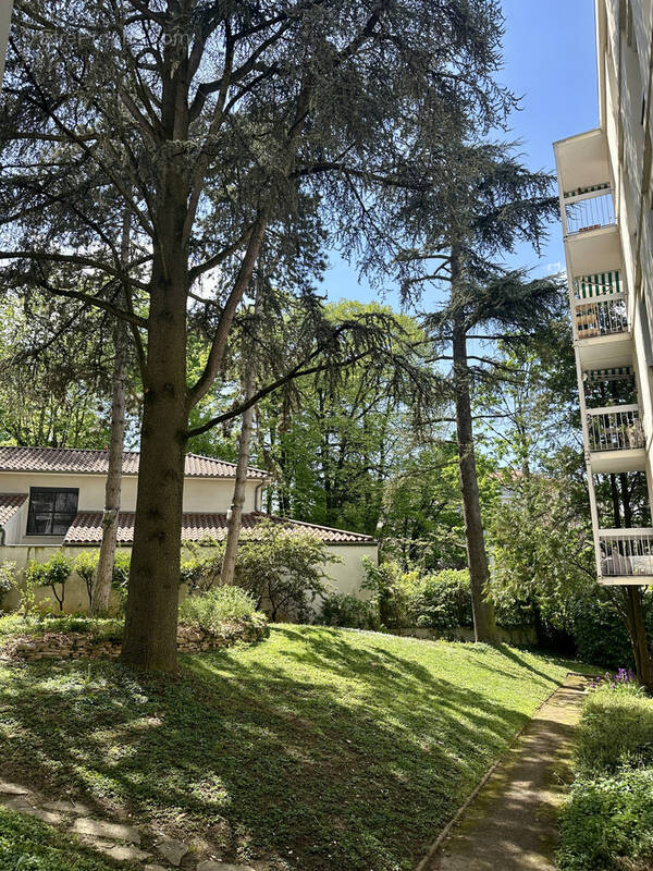 Appartement à LYON-5E