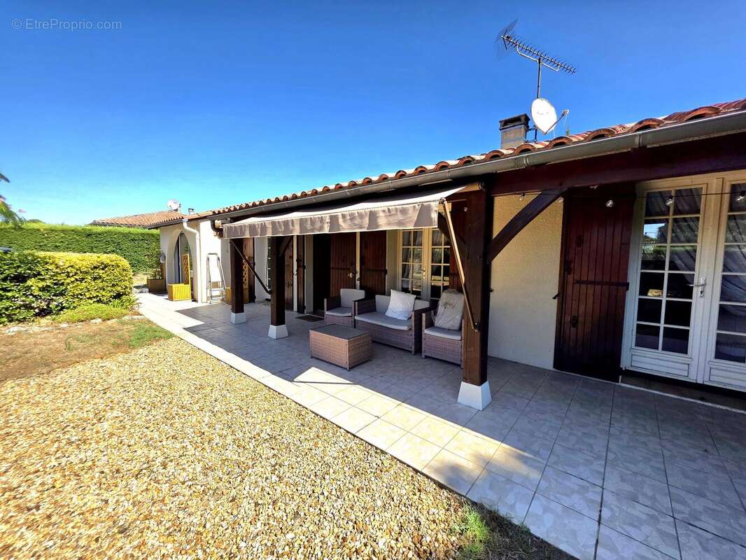 Superbe bungalow de 3-chambres avec grand jardin privatif, à quelques minutes à pied d'Eymet - photo 12