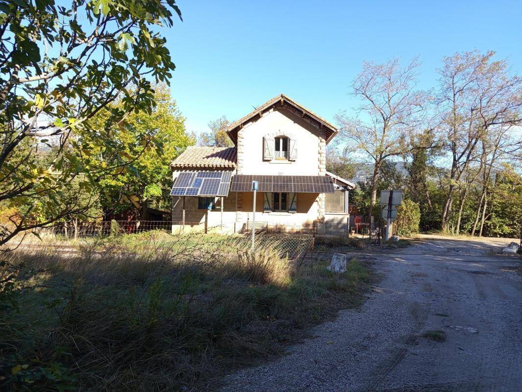 Maison à CAUDIES-DE-FENOUILLEDES