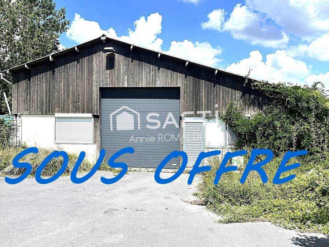 Photo 1 - Commerce à VIELS-MAISONS