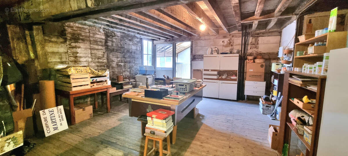 Appartement à BROU