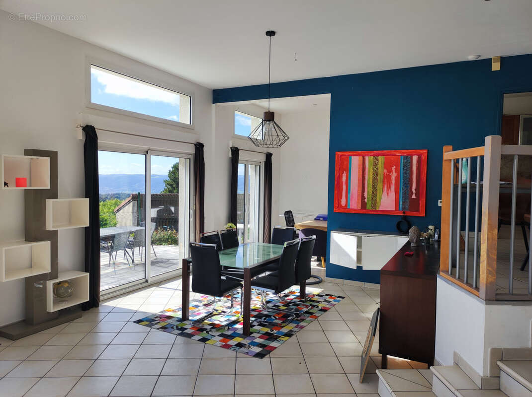 Maison à LA CHAPELLE-D'AUREC