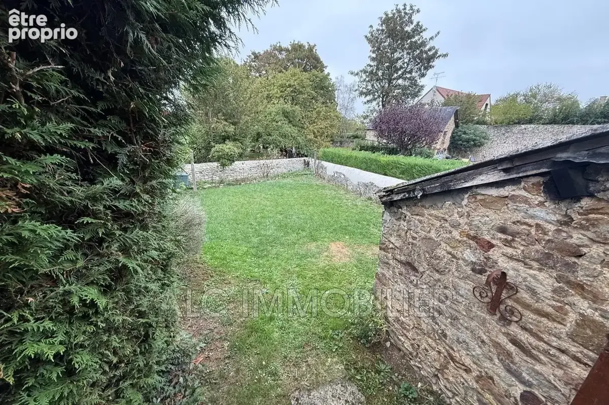 Maison 2 pièces 30 m² à vendre à Souge-Le-Ganelon (72130) - photo 8