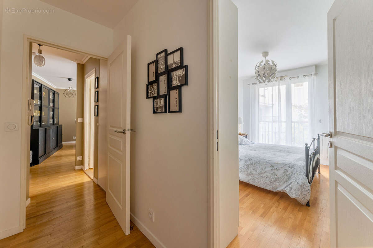 Appartement à PARIS-15E