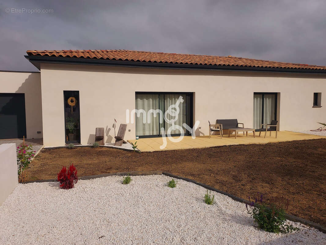 Maison à LAVALETTE