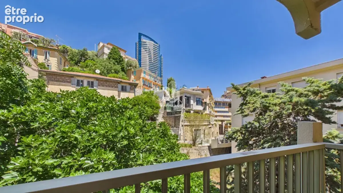 BEAUSOLEIL - Magnifique appartement 2 pièces avec garage limitrophe Monaco - photo 13