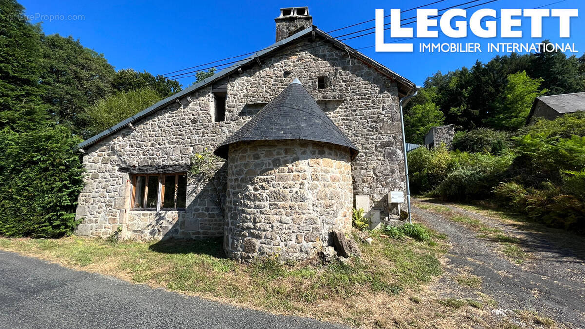 Maison à SAINT-AMAND-LE-PETIT