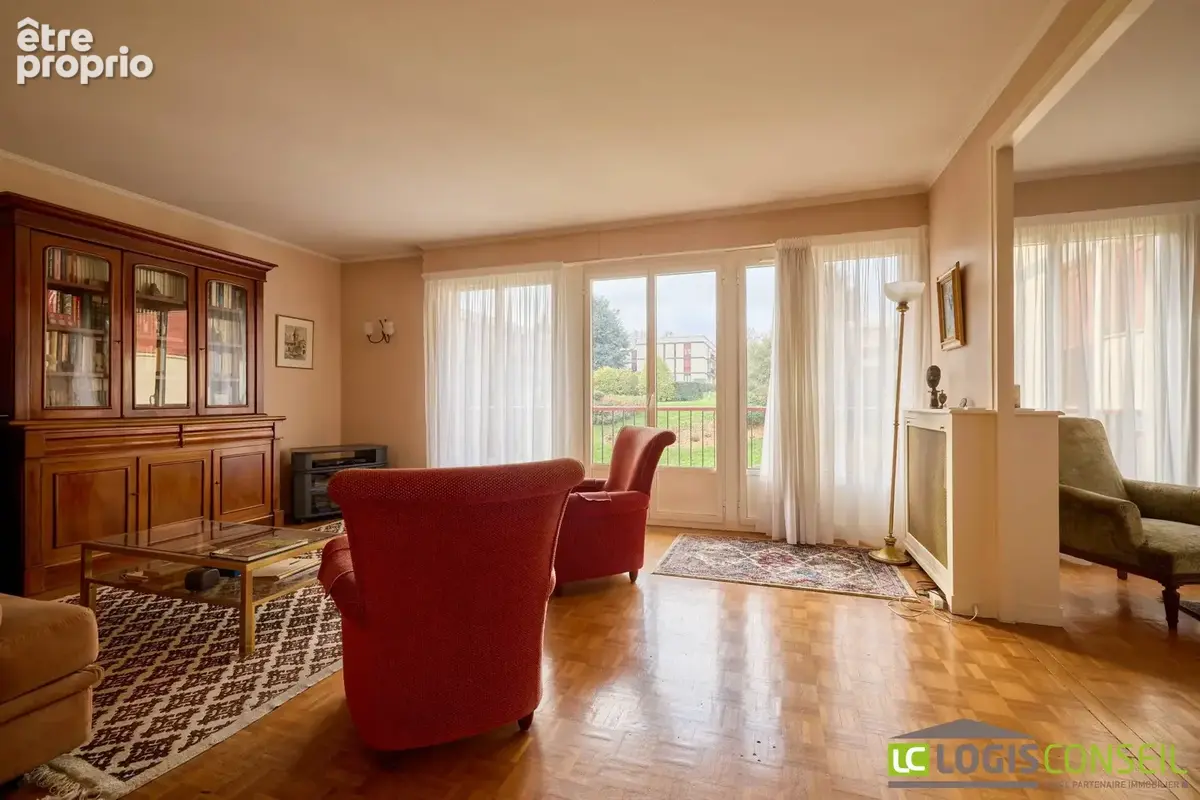 Appartement 4 pièces 89 m² à vendre à Chatenay-Malabry (92290) - photo 4
