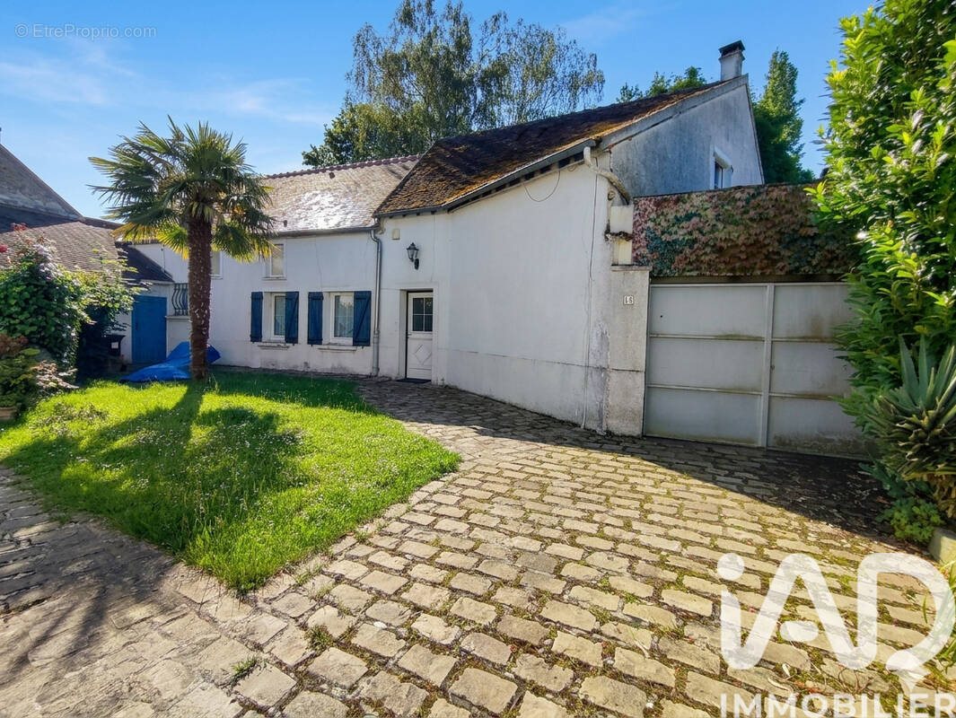 Photo 1 - Maison à CHATRES