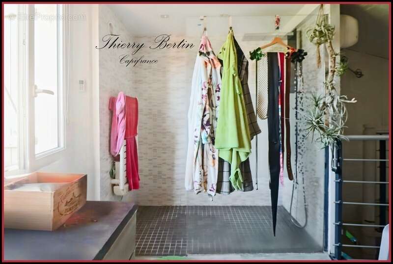 Appartement à LA COLLE-SUR-LOUP