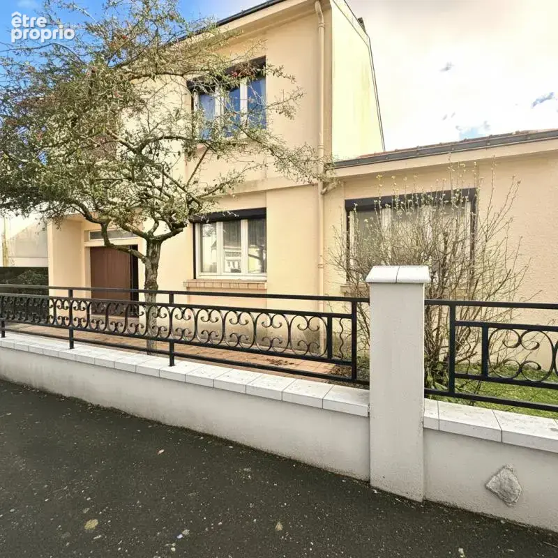 NANTES / PARIDIS: Maison indépendante de 79 m² ? 3 chambres, jardin et garage ? Tout à pied - photo 2