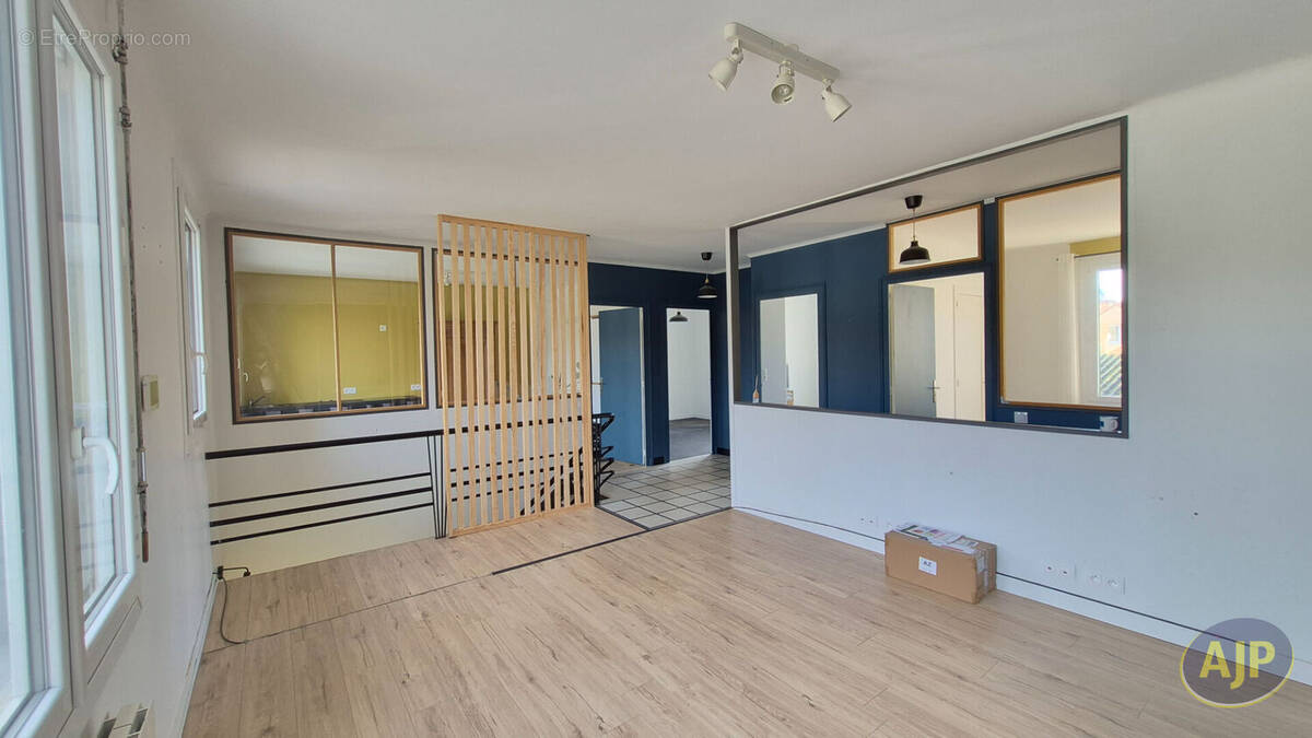 Appartement à SAINT-PHILBERT-DE-GRAND-LIEU