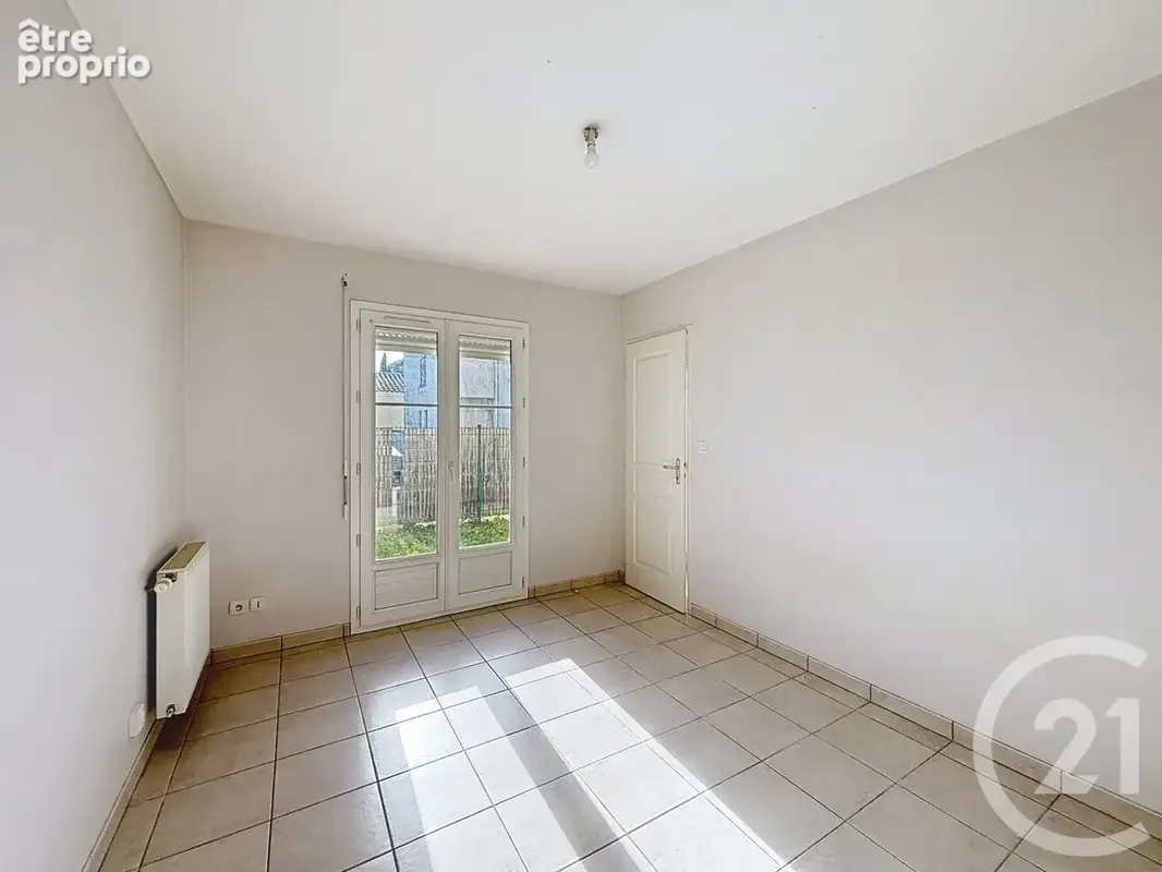 Maison 5 pièces 109 m² à vendre à Gond-Pontouvre (16160) - photo 9