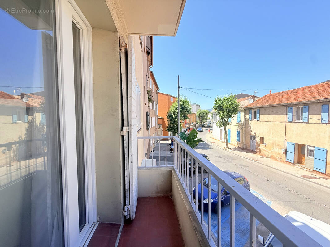 Appartement à CARQUEIRANNE