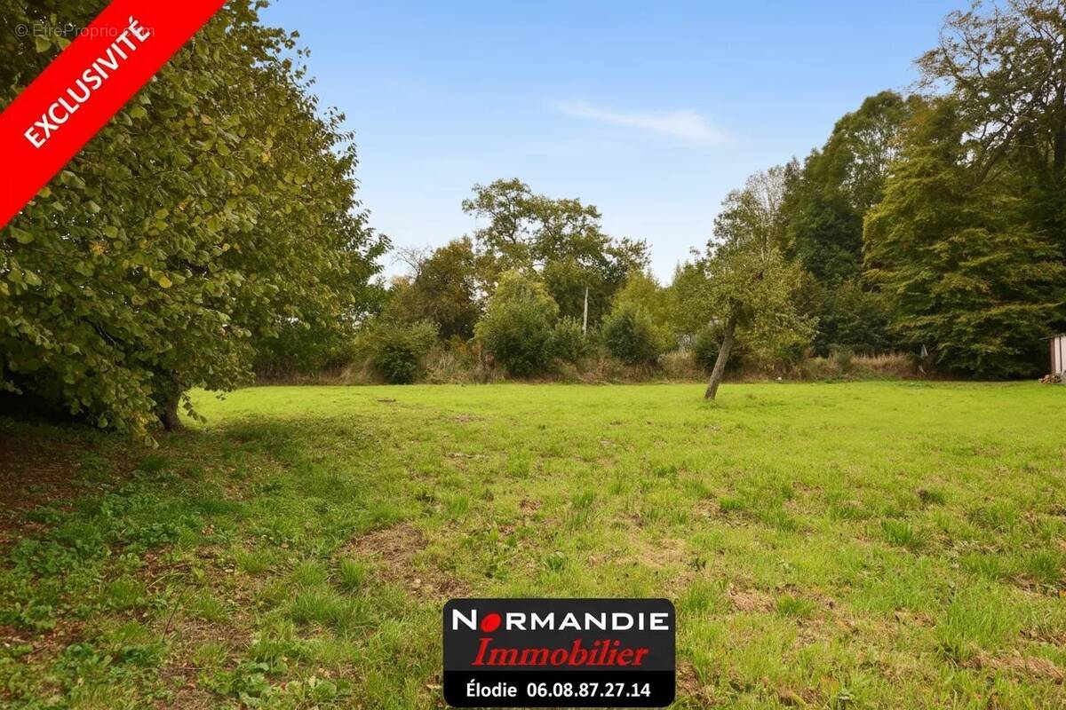 Terrain à YERVILLE