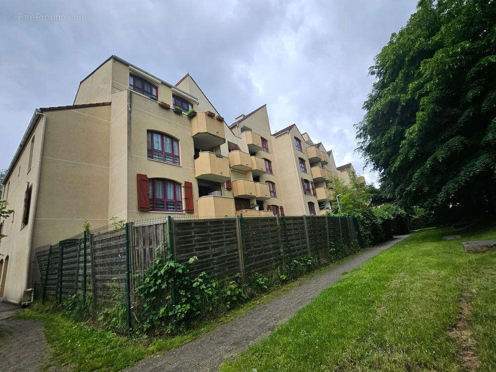 Appartement à SARCELLES