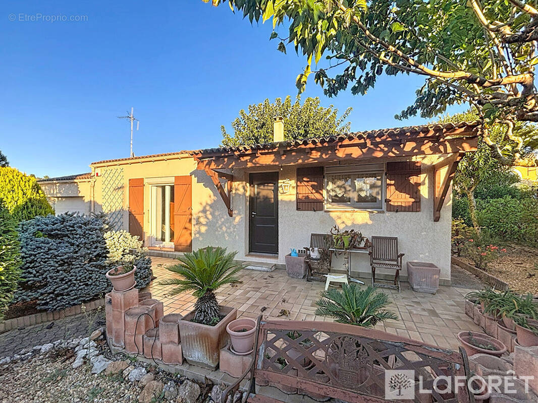 Maison à CASTELNAU-DE-GUERS