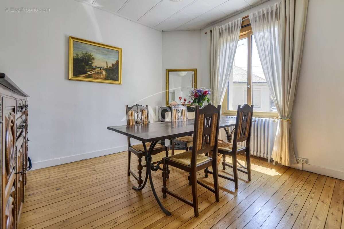 Nantes Perverie - Impasse privée - Belle maison familiale années 30 -7 chambres + locatif ou bureaux - photo 4